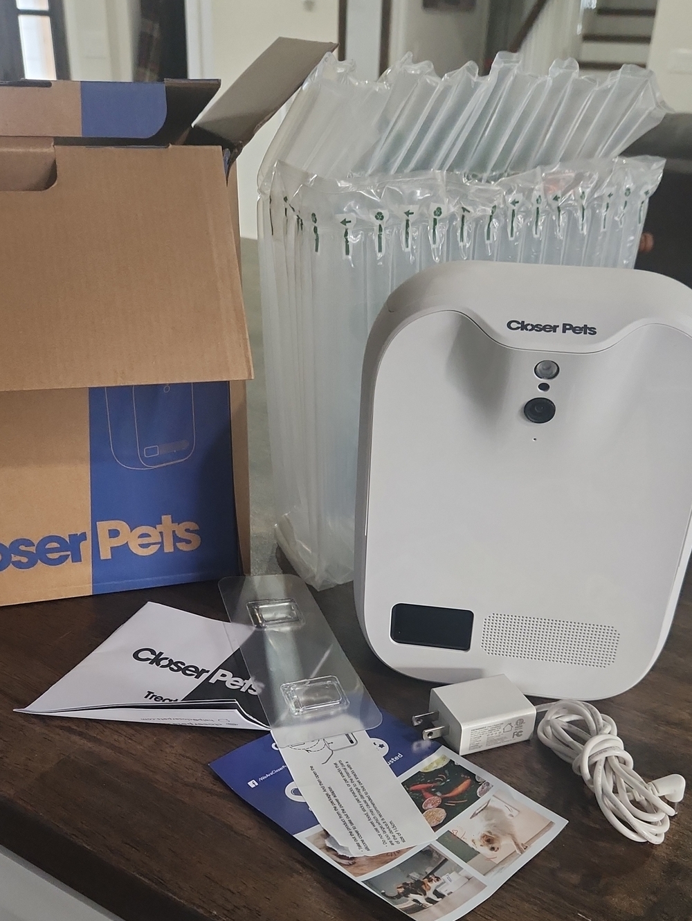 Closer Pets Smart Pet Feeder Camera - White